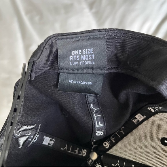 Black TaylorMade Lifestyle New Era 9FIFTY Hat OS - Picture 9 of 9